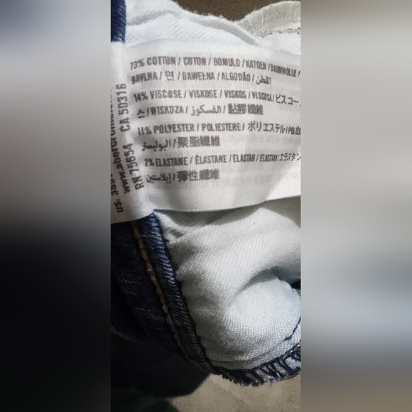 Hollister Blue Jeans - Picture 5 of 16